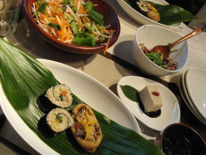 080304foodcafefood.jpg
